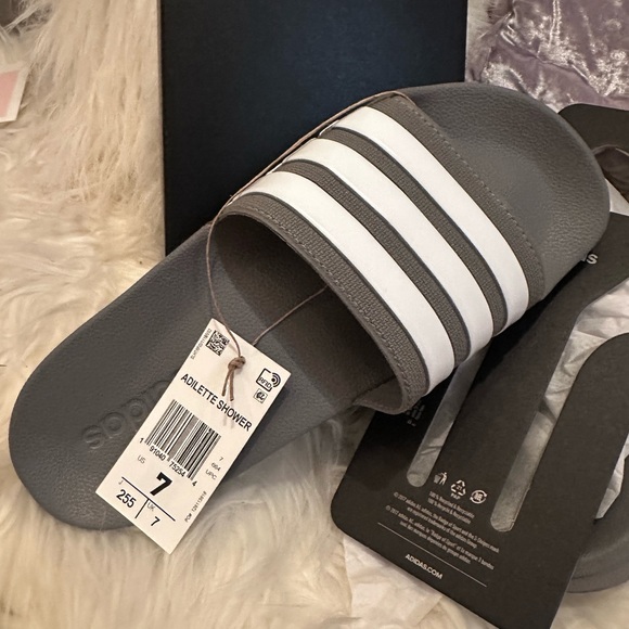 Adidas Men's Adilette Shower Slide - Picture 2 of 5